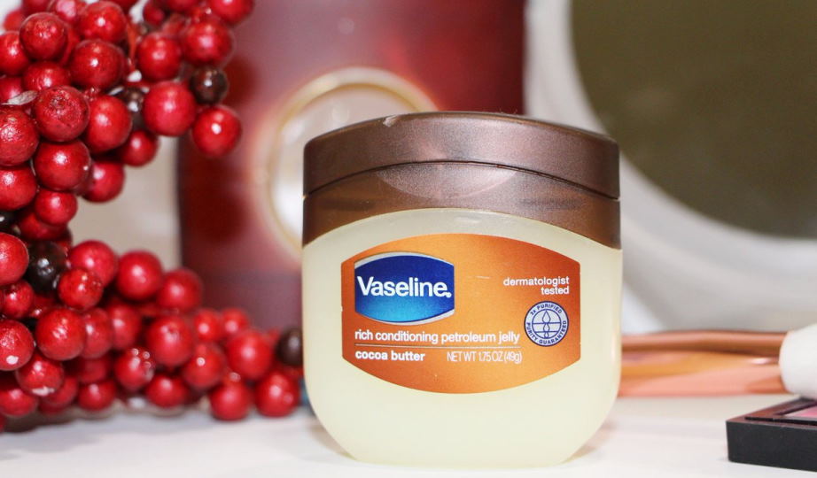 Difference between Vaseline and petroleum jelly