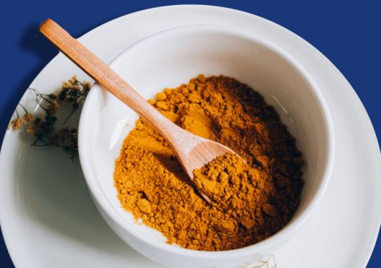 Benefits of using turmeric on the face every day